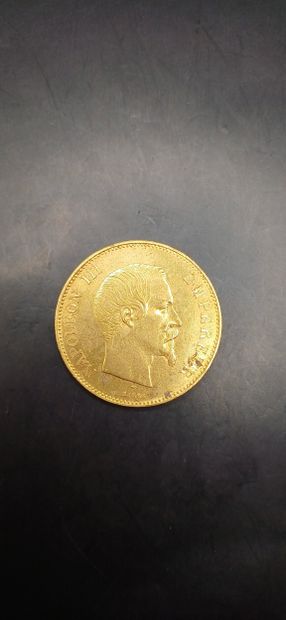 Pièce de 100 Francs or, année 1857
Poids...