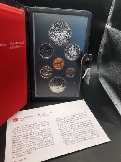 Double dollar box containing seven Canadian...
