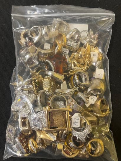 Fort lot de bijoux fantaisie (environ 1000...