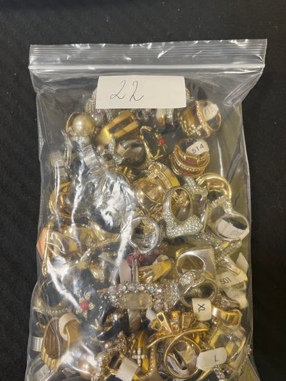 Fort lot de bijoux fantaisie (environ 1000...