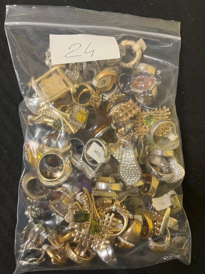 Fort lot de bijoux fantaisie (environ 1000...