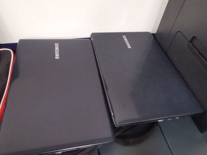 Deux ordinateurs portables Samsung