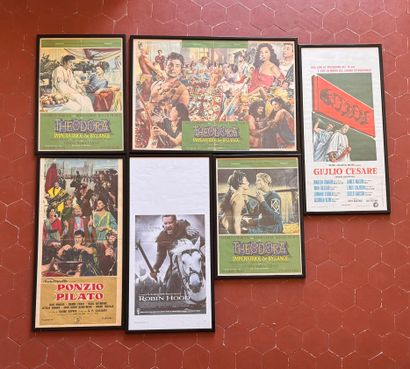 Lot of 12 framed Italian movie posters.
Dimensions...