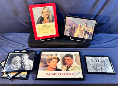 Lot of 7 photos hand-signed by actresses...