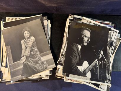 Lot including about a hundred cinema photos....