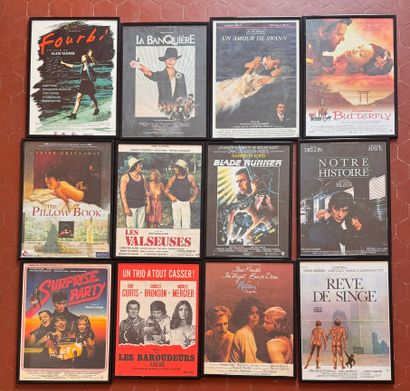 Lot of 12 framed French movie posters in...