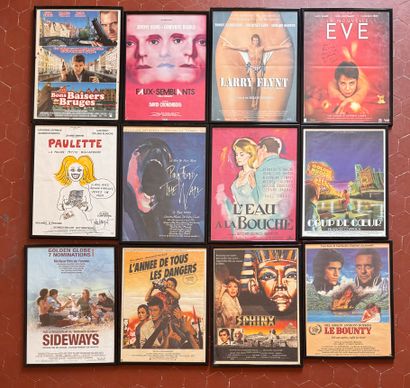Lot of 12 framed French movie posters in...