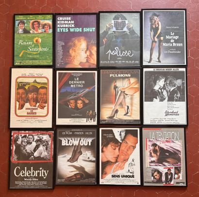 Lot of 12 framed French movie posters in...