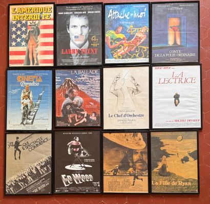 Lot of 12 framed French movie posters in...