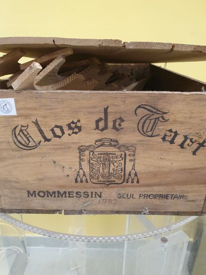 Empty wooden crate
Clos du Tart
Mommessin...