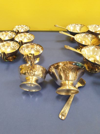 A set of 8 tastevins and 8 dishes with their...