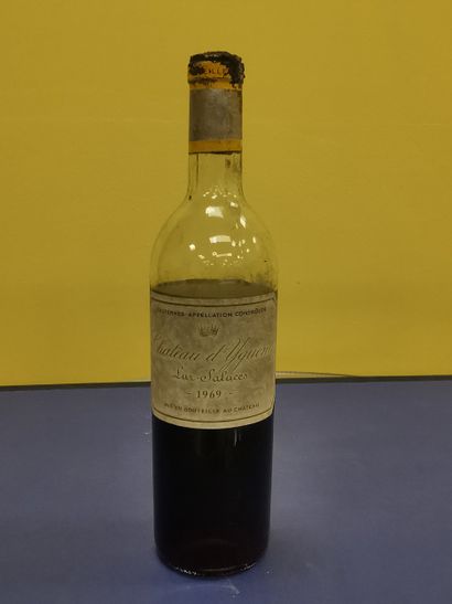 Bordeaux
Château Yquem
Lur Saluces
1969
Level:...