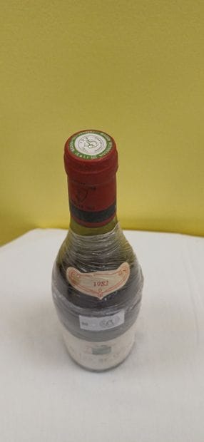 Burgundy
Clos de Tart
Grand Cru
Mommessin
1982

Level:...