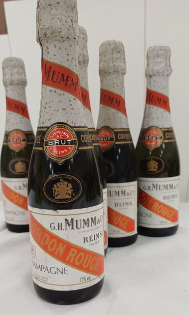 8 bottles Champagne Henri de Verlaine 