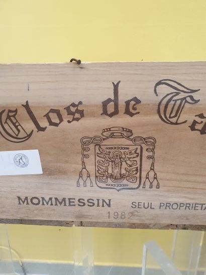 Empty wooden crate
Clos du Tart
Mommessin...
