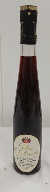 1 bottle
37.5 cl
	Liqueur
	Floc de Gascogne
Pierre...