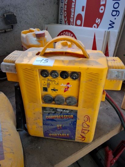 Chargeur de batterie 
Booster