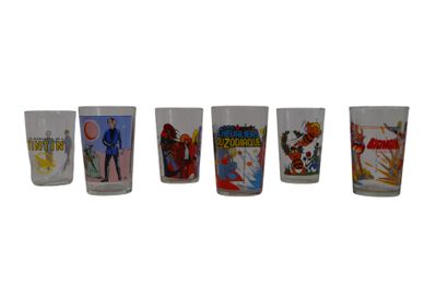 Réunion de 6 verres à moutarde vintage à...