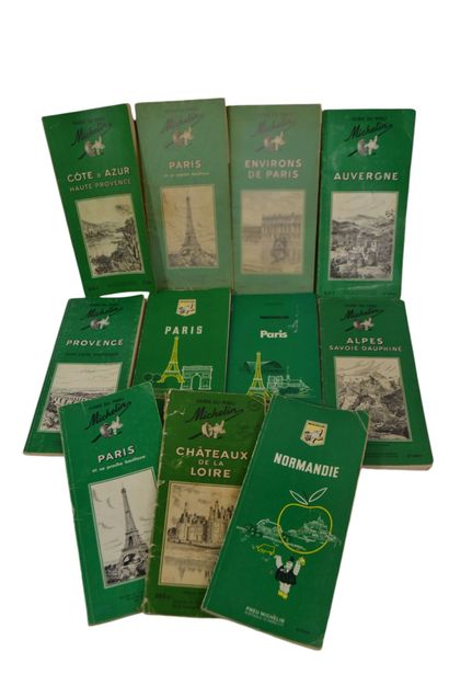 Réunion de guides Michelin vert : 11 guides...