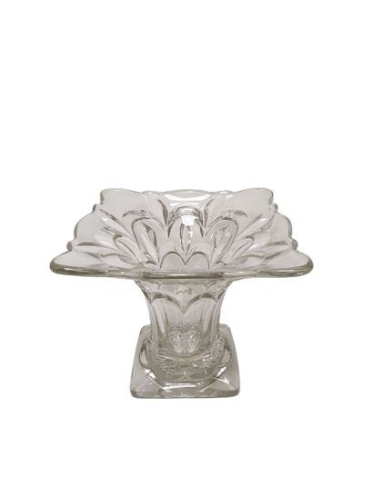 BAGLEY SALISBURY
Vase en verre moulé pressé...