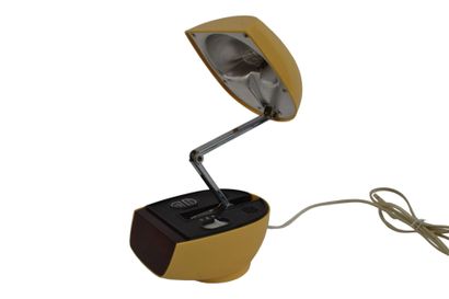 Lampe jaune/beige articulée des années 70...