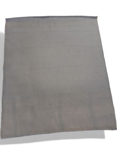 LIGNE ROSET
Tapis en laine 100 % de Nouvelle...