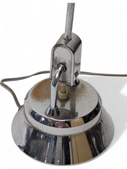 JUMO model 600 desk lamp in articulated chromed...