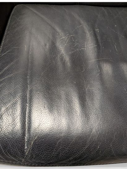 Philippe STARCK (after) 
Black leather armchair...