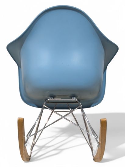 Charles (1907-1978) and Ray (1912-1988) EAMES...