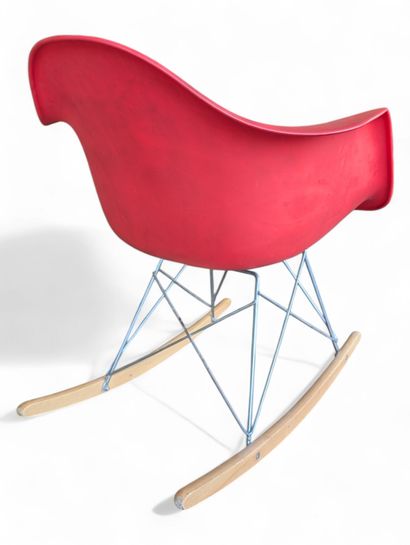 Charles (1907-1978) and Ray (1912-1988) EAMES...