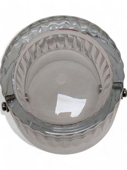 BACCARAT
Pressed molded crystal ice bucket
Marked...