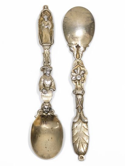 Collection of 12 small silver-plated spoons,...