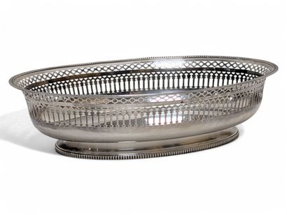 Oval bread basket in sterling silver, Minerve...