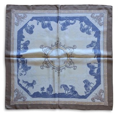 HERMES PARIS
Silk square 