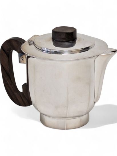 Teapot in sterling silver, Minerve hallmark,...