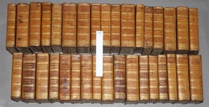 [MILITARIA]. - « Ensemble de 34 volumes in-8...