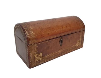 Coffret de bureau en bois gainé de cuir couleur...