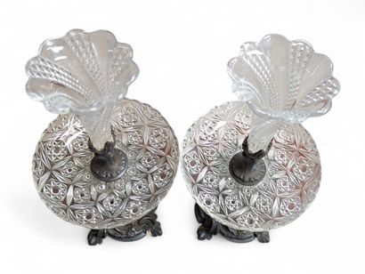 BACCARAT (attribuées à)
Paire de coupes à...