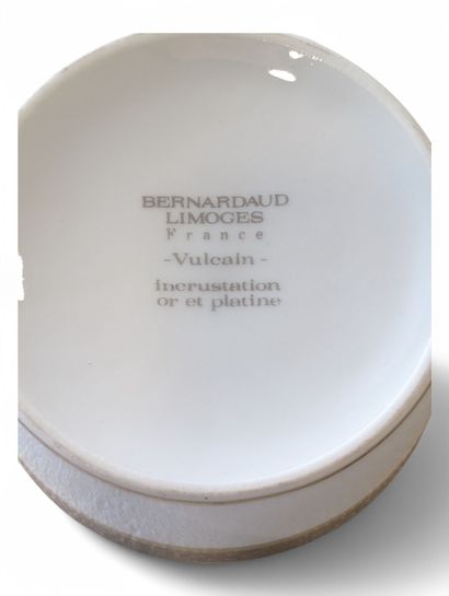BERNARDAUD à LIMOGES - Modèle 