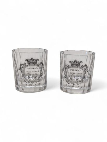 SAINT LOUIS
Paire de gobelets en cristal...