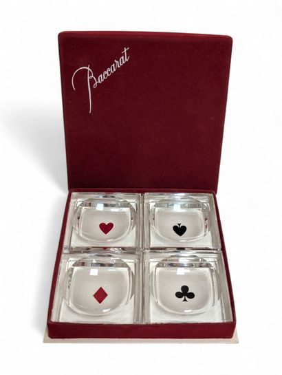 BACCARAT
Suite de 4 coupelles de table pouvant...