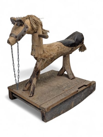 Cheval à bascule en bois naturel brut rehaussé...