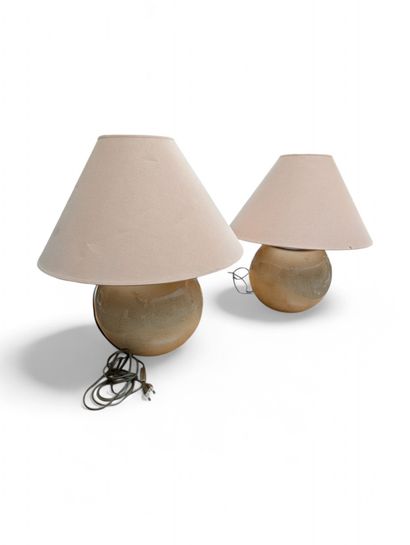 CREATION MATHIAS
Paire de lampes de salon...
