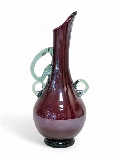 MURANO - Italie
Vase en verre soufflé de...
