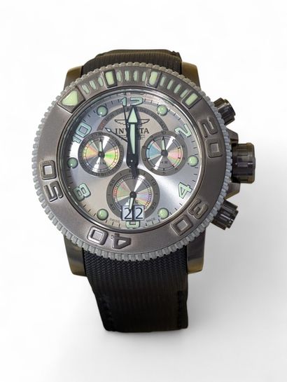 INVICTA
Montre chronomètre bracelet d'homme,...