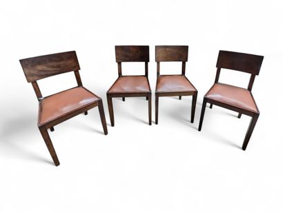 Suite de 4 chaises en acajou de Cuba. Les...