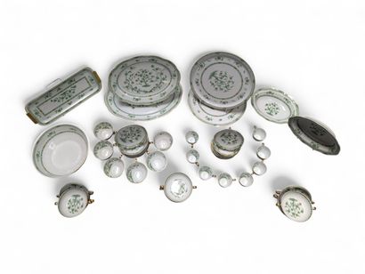 HAVILAND - LIMOGES FRANCE
M. et F. NICOLAS...
