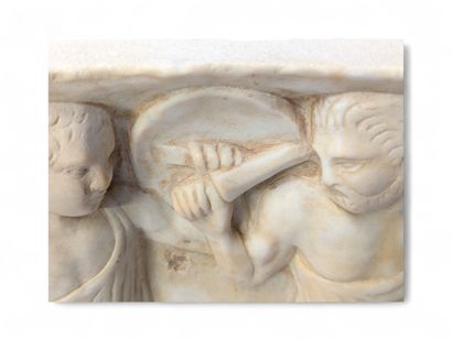 Bas-relief en albâtre sculpté figurant une...