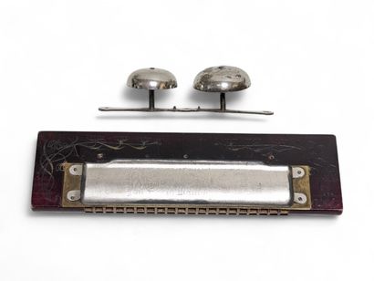 M. HOHNER - UP TO DATE
Harmonica ancien en...