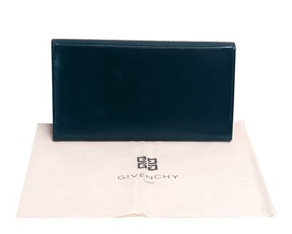 GIVENCHY
Porte-feuilles faisant porte-monnaie...